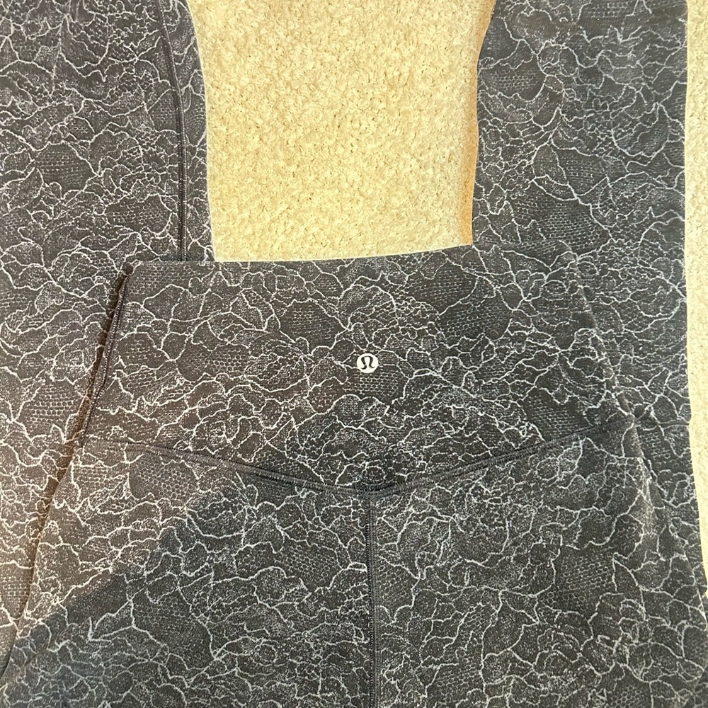 Lululemon Black and White Textured Leggings